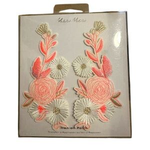 Meri Meri Pink and Cream Floral Iron-On Patches